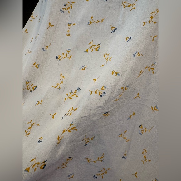 Cotton On Women’s Woven 90s Mini Dress – “Isobel” Ditsy Floral (White) | Medium - Picture 9 of 12